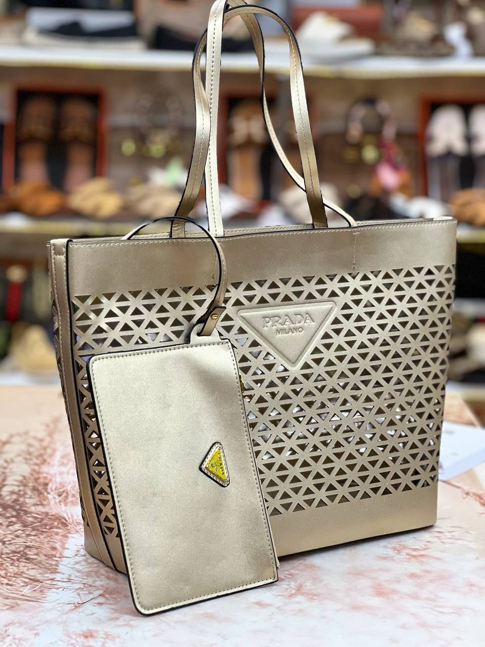 کیف پرادا