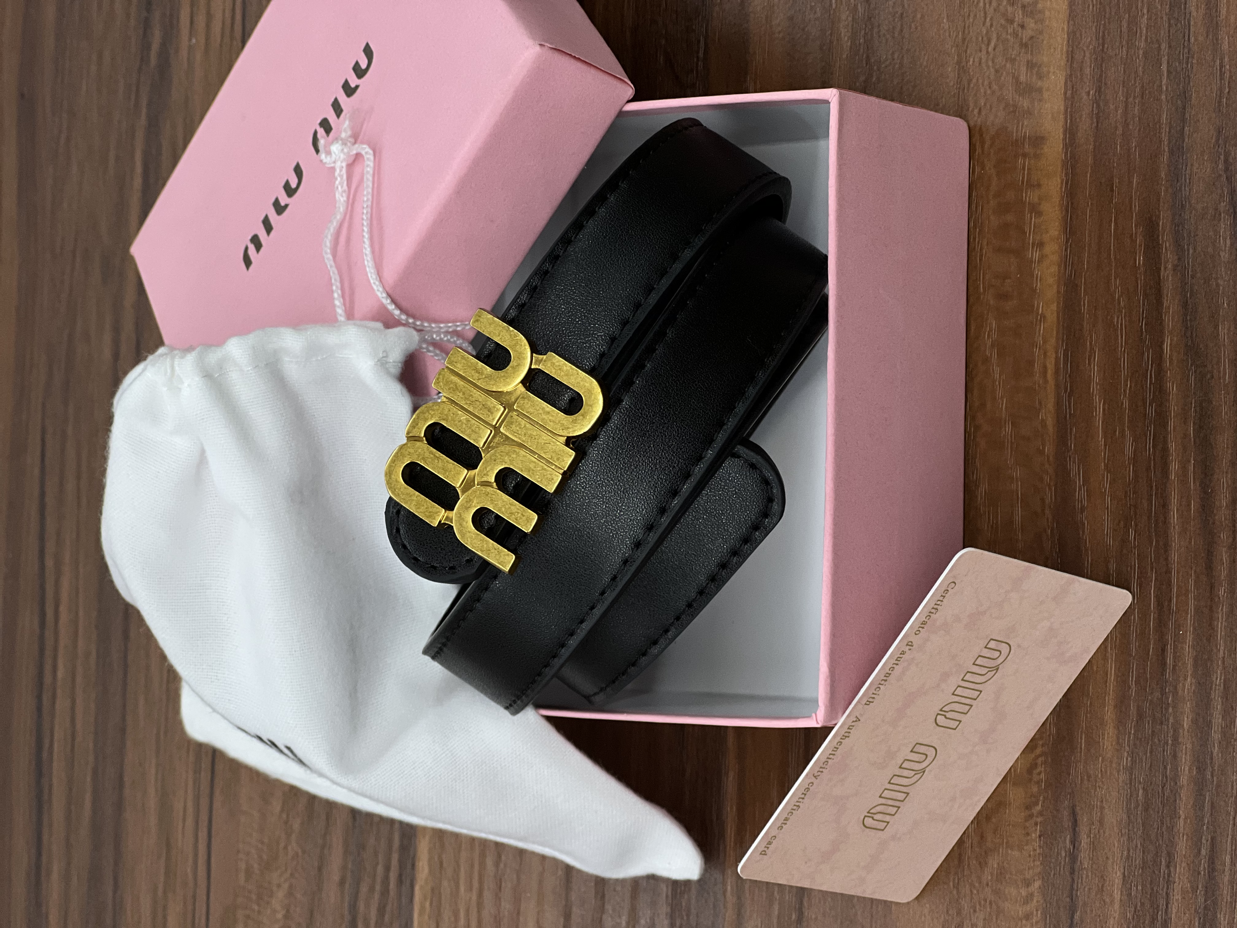 کمربند میومیو